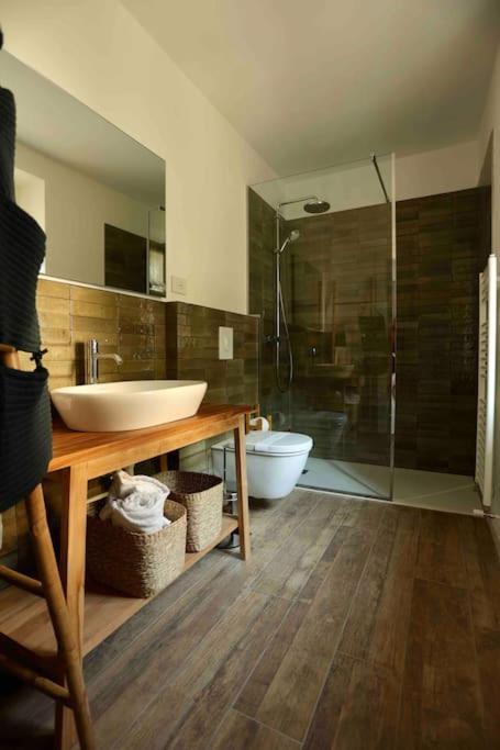 Il Noce Lake View Apartment Lezzeno Eksteriør bilde